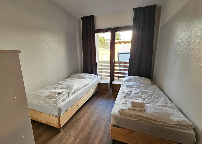 Appartement T&k - - 3-6 Grand With Private Parking For Vehicles Solingen